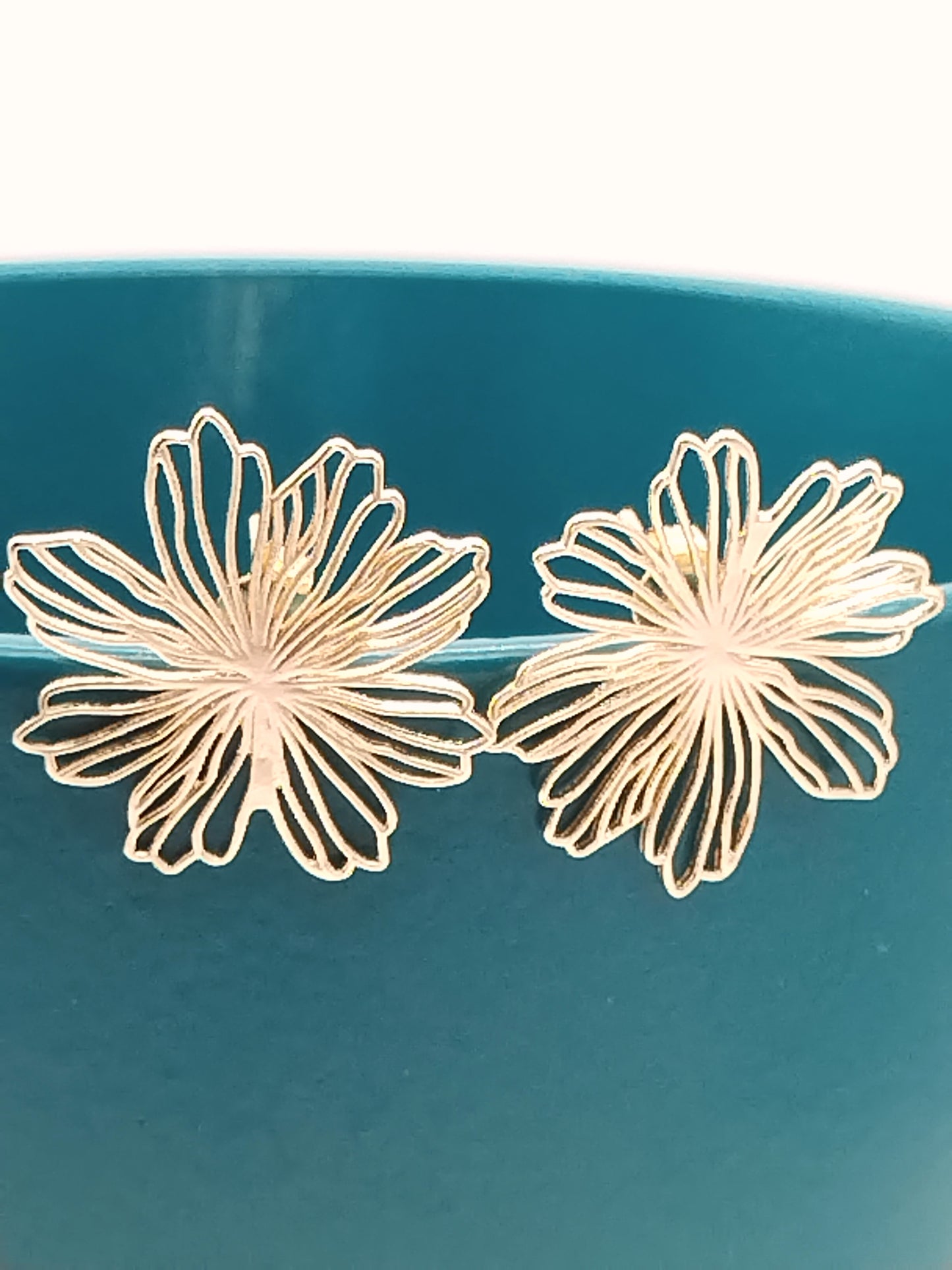 Blumen-Ohrstecker, Gold, groß, Trending, Schmuck, Frauen, Geschenke, Mädchen, leicht