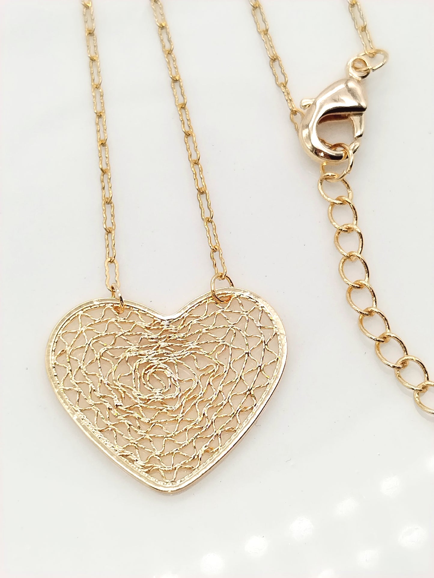 Unique Gold Heart Chain Necklace