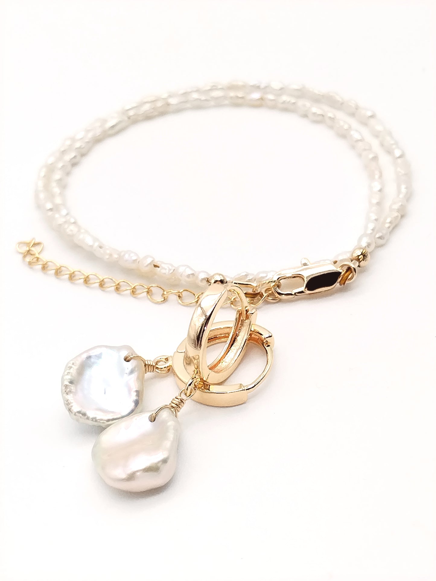 Tiny Keshi Pearls Gold Choker Necklace