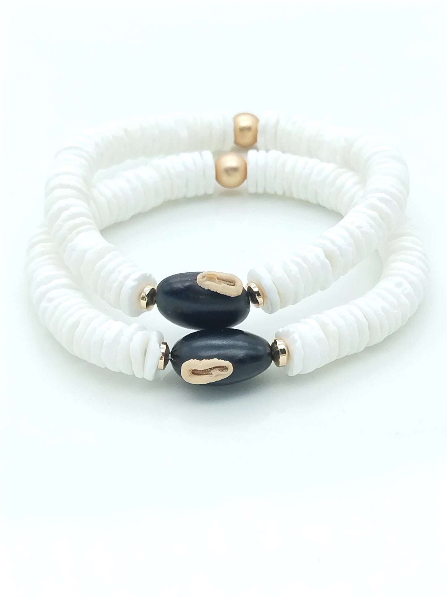 White Shell and Black Seed Stretchy Bracelet