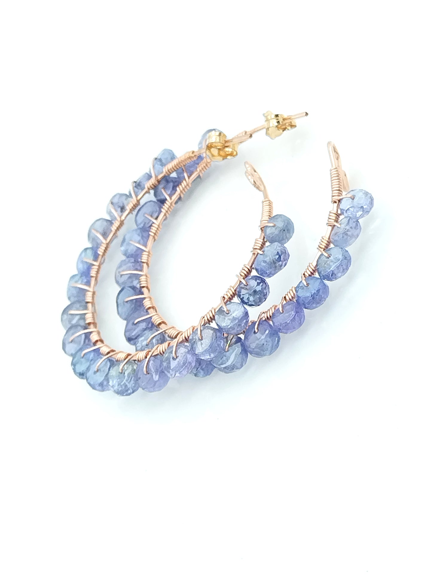 Pendientes grandes de aro con tanzanita en oro rosa