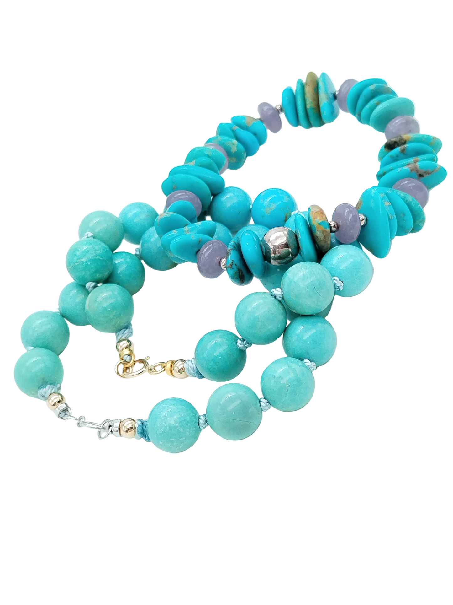 Alternative angle of turquoise beaded bracelet showing craftsmanship and bead sizing