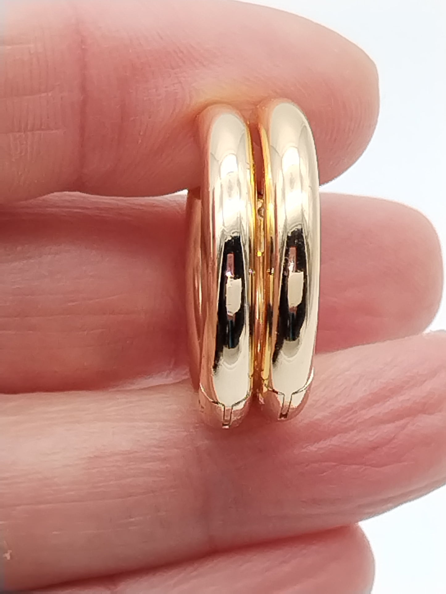 Große Creolen, klobige goldene Creolen, Geschenk