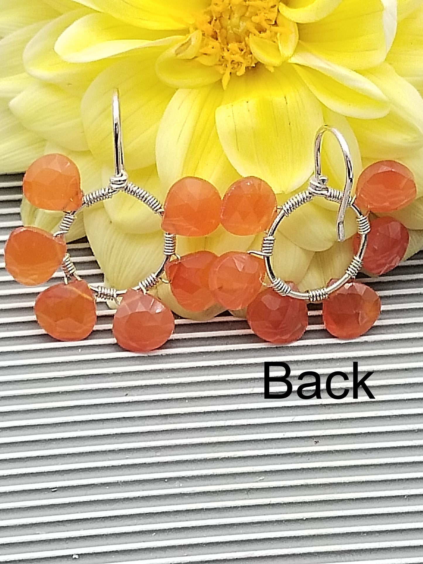 Pendientes de aro con cornalina en forma de gota, plata de ley 925