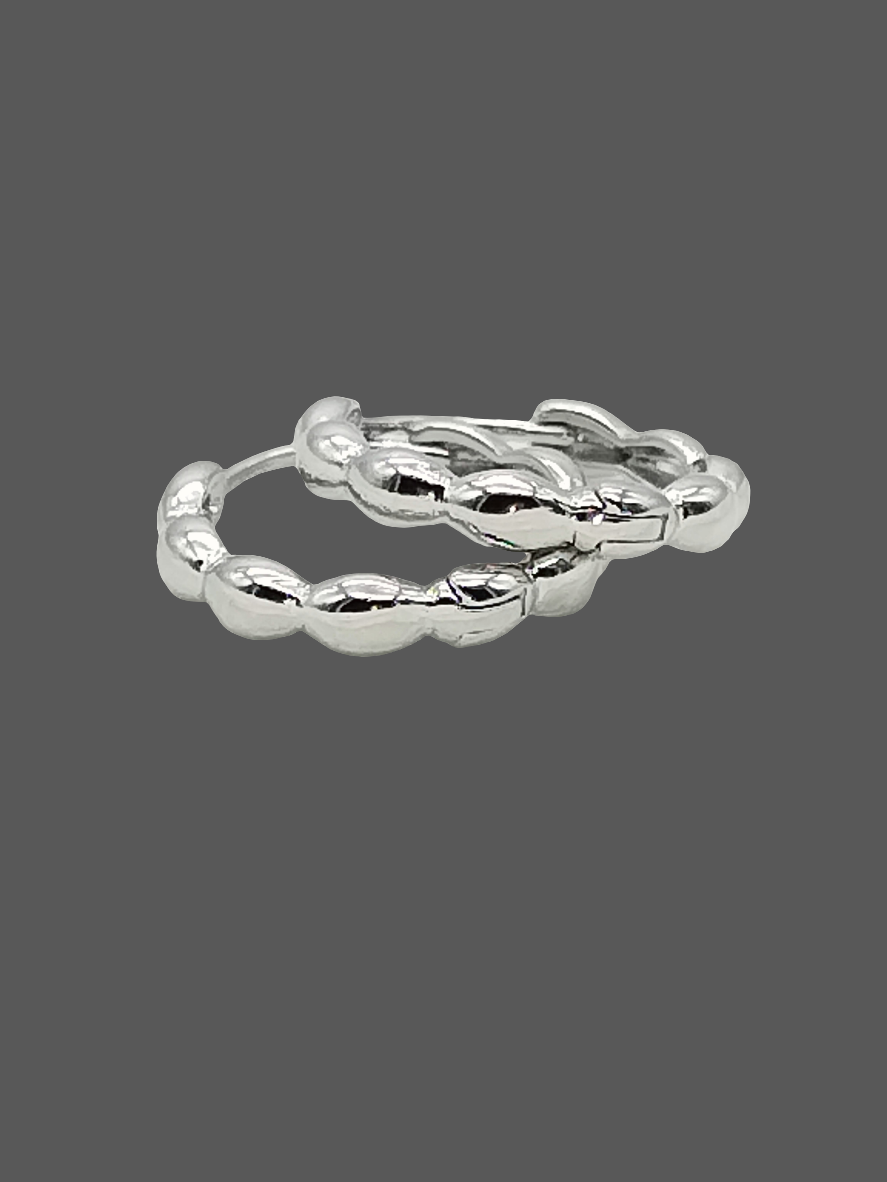 Kleine silberne Huggies, Creolen, 18 Karat vergoldet, trendiger Schmuck, Geschenke, Frauen (Kopie)