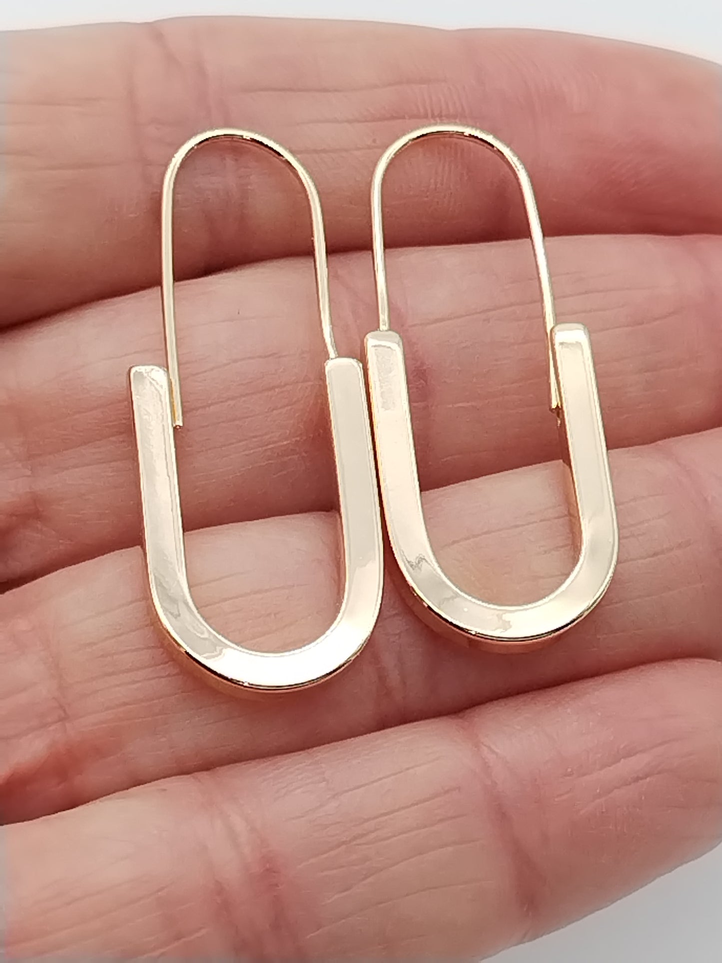 Vorhängeschloss-Goldohrringe, lange Creolen, Damenschmuck, Geschenke für Sie