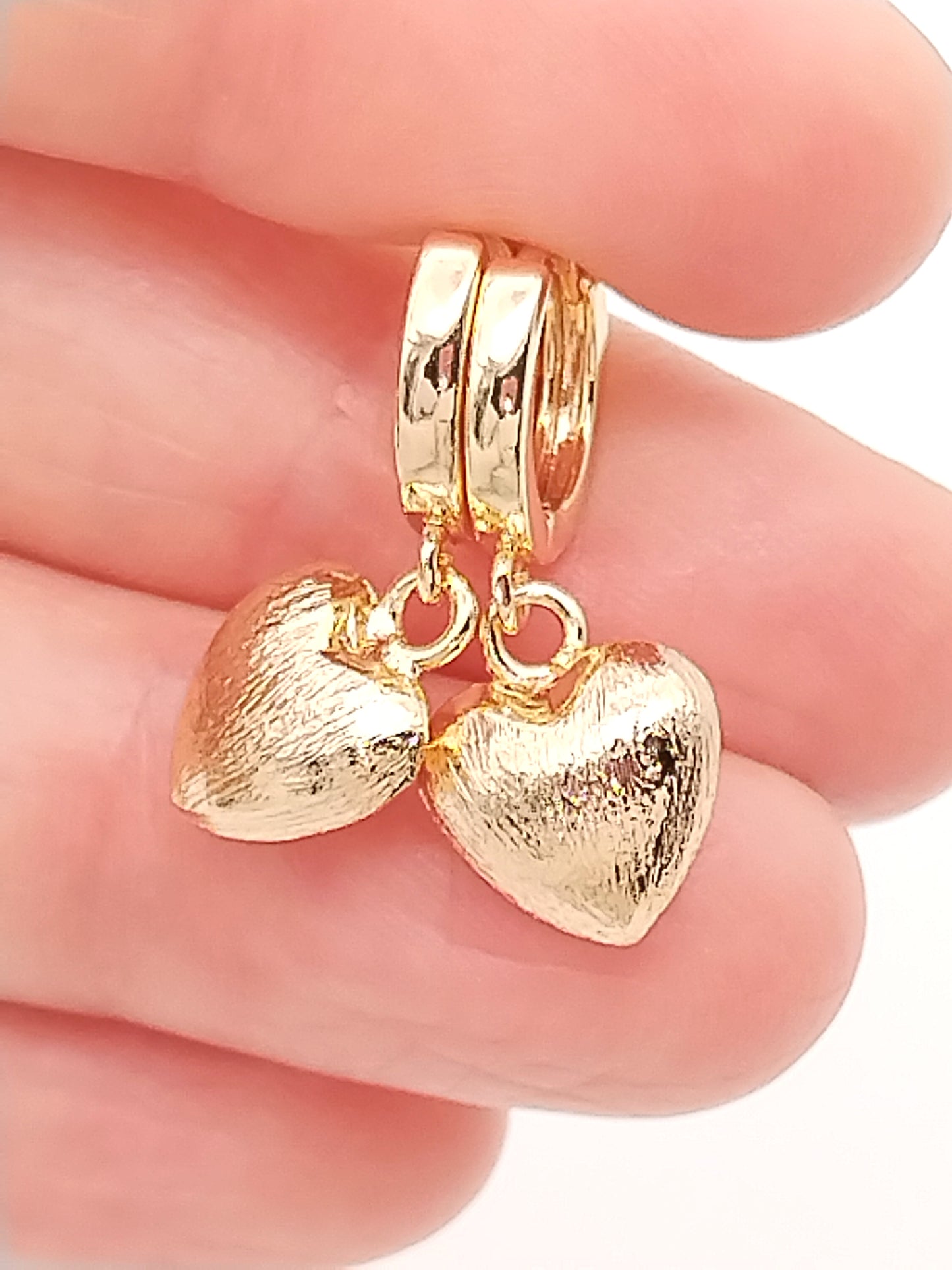 Aros pequeños con forma de corazón de oro, aros Huggies, abalorios, joyas sostenibles, regalo de vacaciones, accesorios para mujer