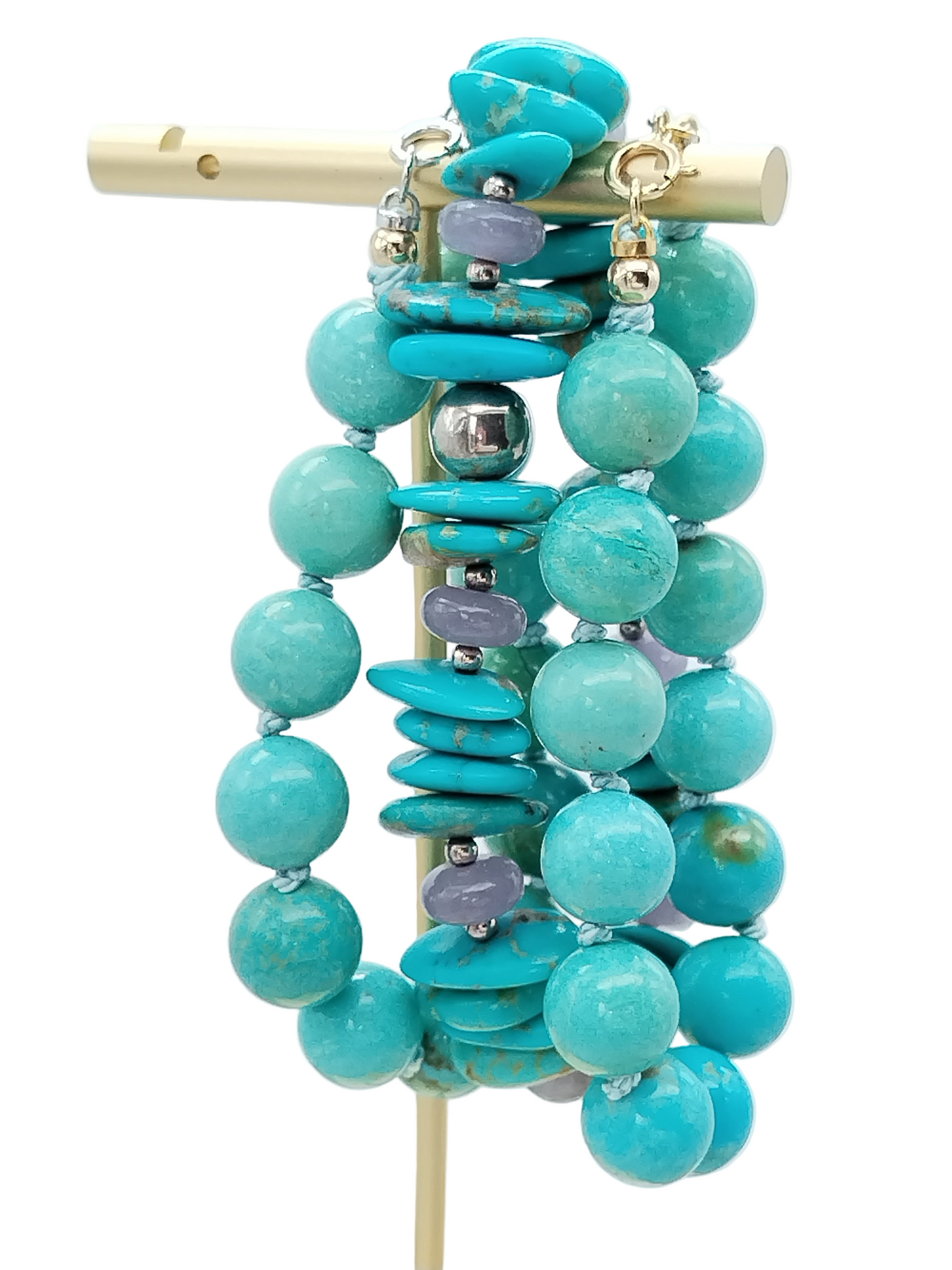 Full view of large Campitos turquoise beaded bracelet with white gold knot
