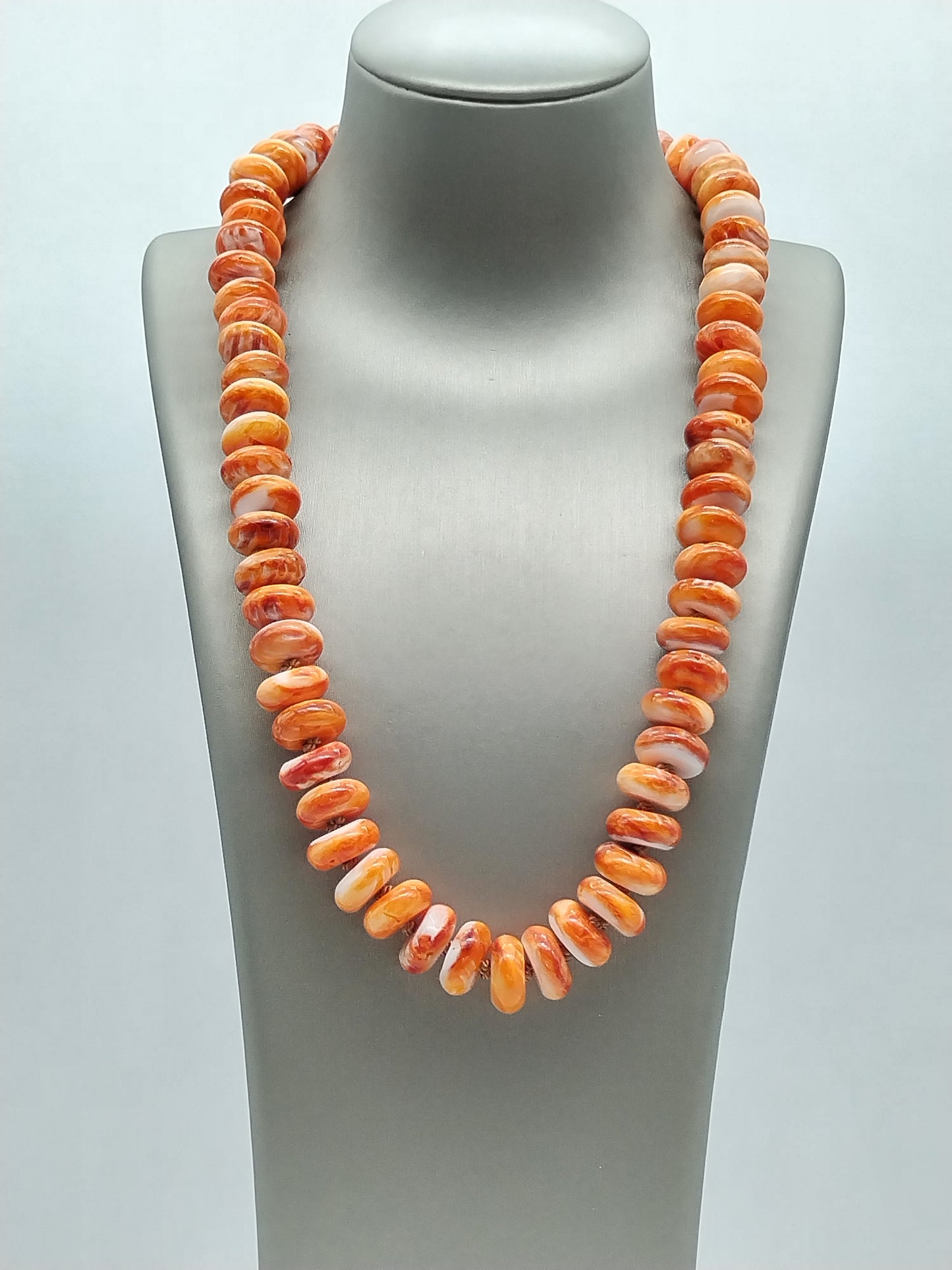 Collar de ostras espinosas con forma de rondelle, gargantilla de piedras preciosas grandes, collar anudado a mano relleno de oro de 14 k, colgante de corazón de oro con circonita cúbica