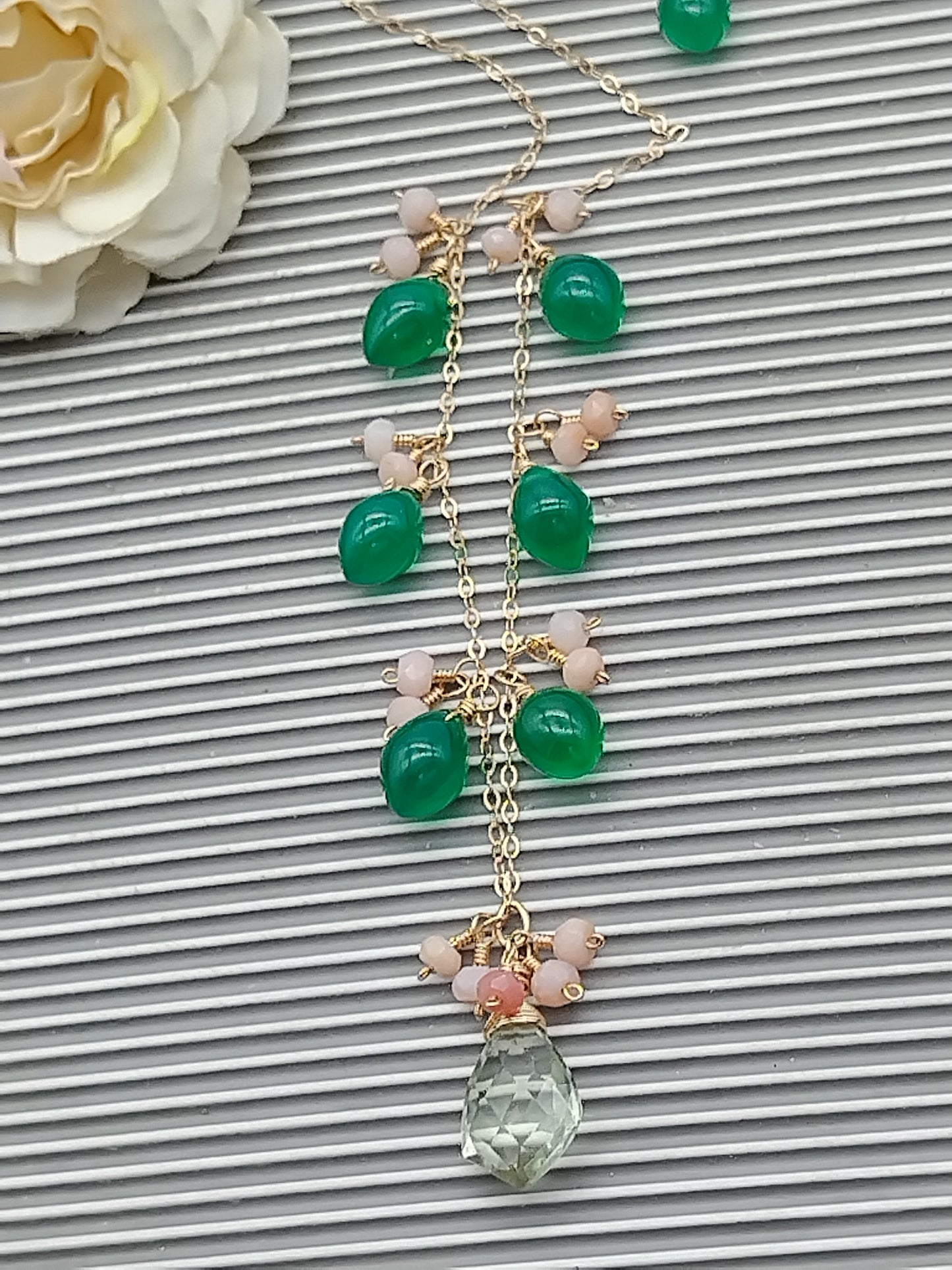 Prasiolith, Grüner Onyx, Peruanische Rosa Opal Halskette, 14k Gold Filled Tropfen Halskette, Zarte Edelstein Halskette