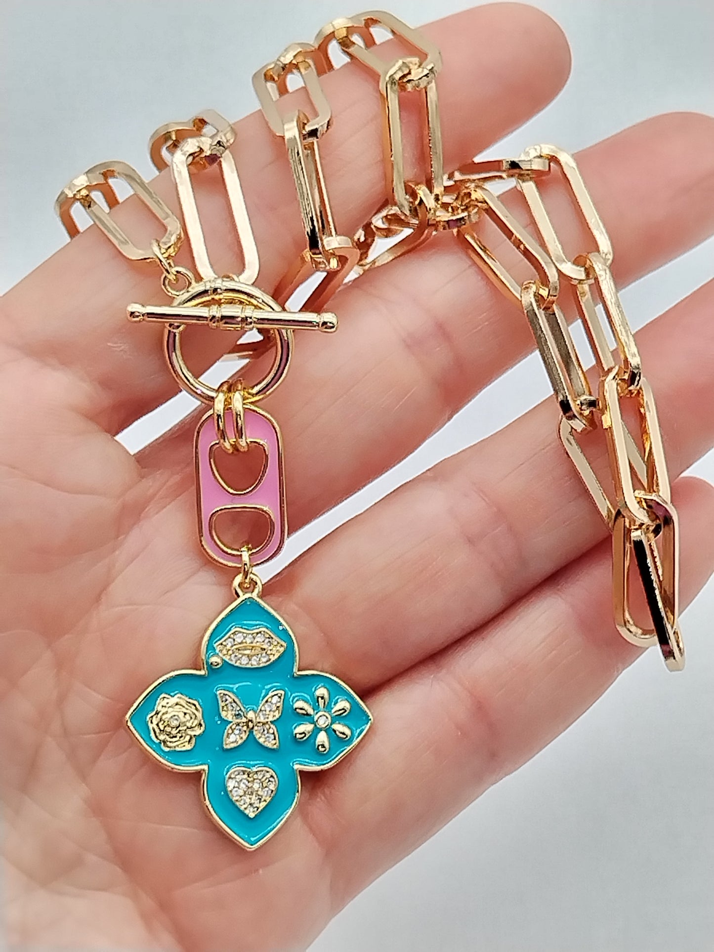 Lucky Clove Pendant Choker, 14k Gold Filled Necklace, Chunky Paper Clip Chain Necklace, Soda Tab Charm Choker