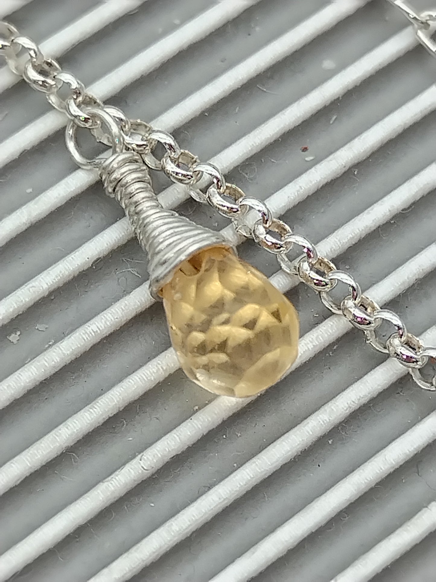 Collar colgante de piedras preciosas briolette, collar de plata esterlina, perdioto, citrino, amatista