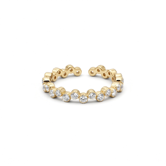 18k Gold Plated zigzag ring with round cubic zirconia in bezel settings and an open back