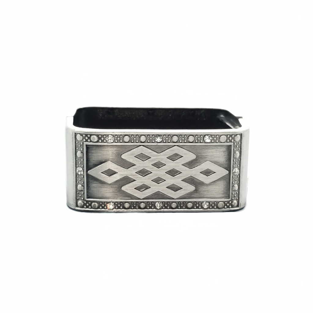 Chunky matte silver rectangular bangle bracelet on clean white background - street style statement jewelry by Ms Friesch