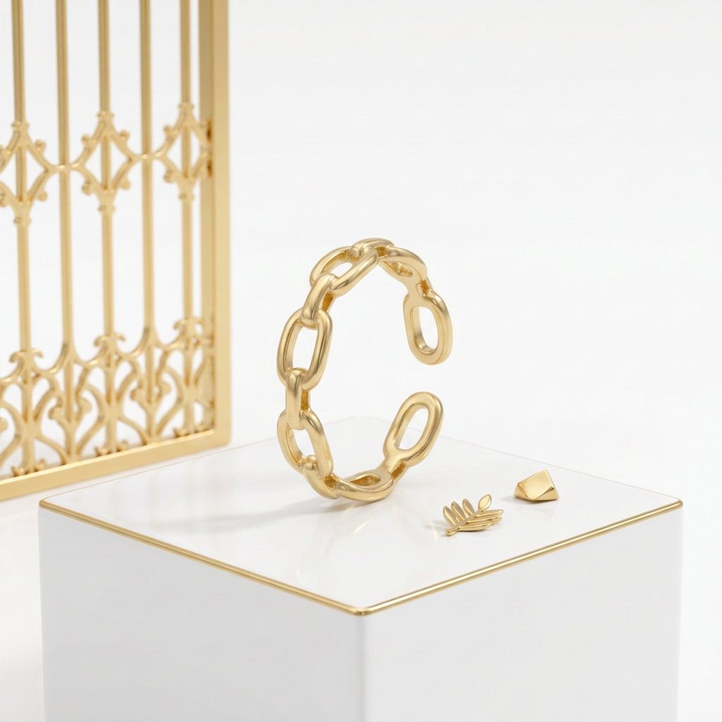 Open link ring in 18k Gold Plated with elongated rounded links