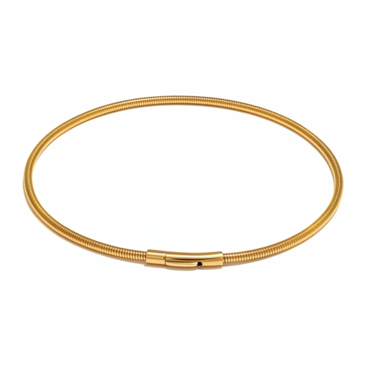 Tubogas malleable choker necklace 18k PVD gold Push-pull tube clasp detail white background product photography
